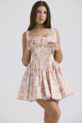 Damen Minikleid mit schulterfreien Rüschendetails und verspieltem Blumenmuster R&B
