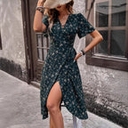 Damen Wickelkleid mit blumigem Design und asymmetrischem Saum R&B