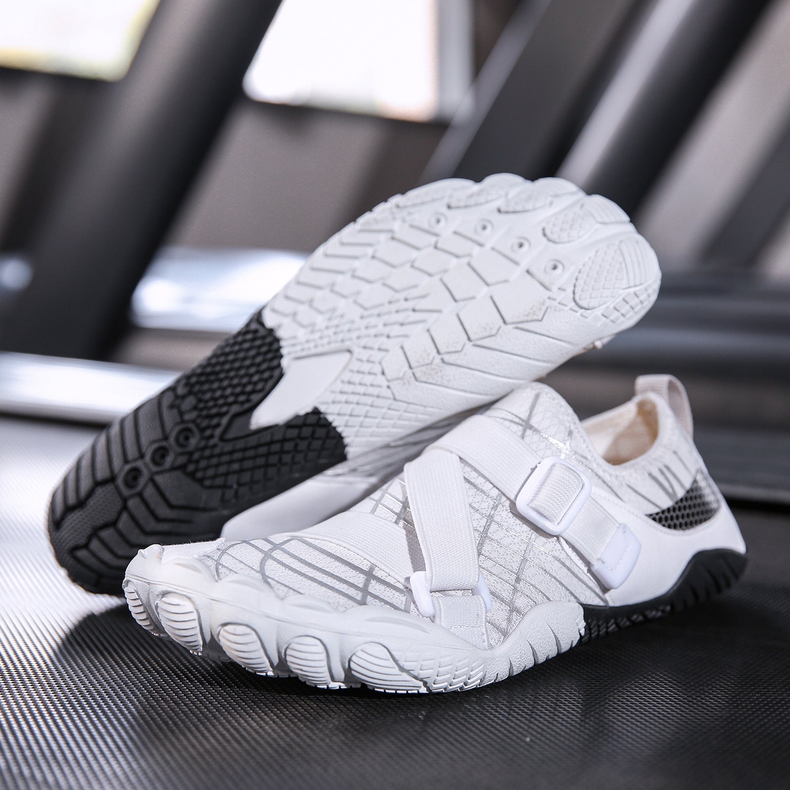 Damen Fitness Aquaschuhe mit rutschfester Sohle und ergonomischem Design