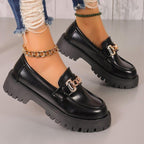 Damen Loafer aus Leder mit komfortabler Plateau-Sohle und dekorativer Ketten-Applikation R&B