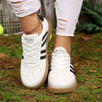 Damen Sportliche Sneakers mit klassischem Streifendesign R&B