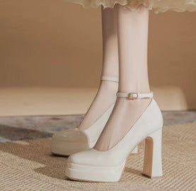 Damen Glamouröse Plateau-Pumps mit verstellbarem Riemchen R&B