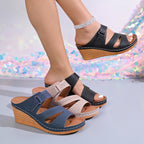 Damen Wedge-Pantoletten mit modischem Riemendesign und komfortabler Fußbettung R&B