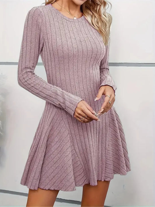 Damen Strickkleid mit raffiniertem Rüschendesign und schmeichelndem Schnitt R&B