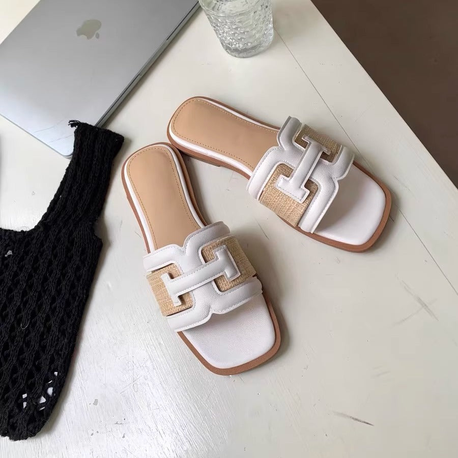 Damen modische Slipper mit elegantem Riemendesign und gepolstertem Fußbett R&B