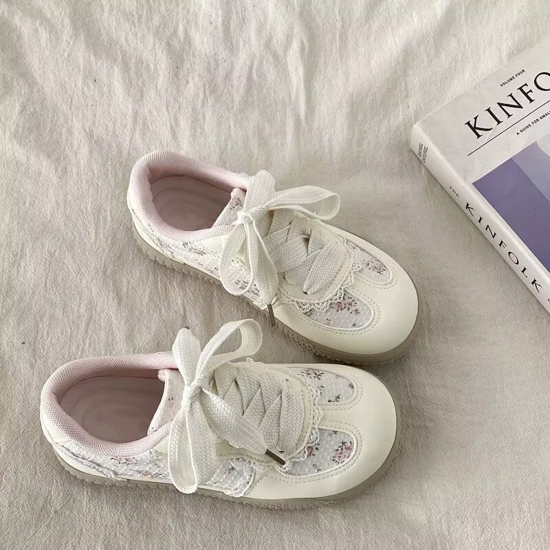 Damen Sneakers mit floralem Spitzen-Design und bequemer Polsterung R&B