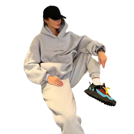 Damen sportlicher Hoodie mit auffälligem Schriftzug R&B