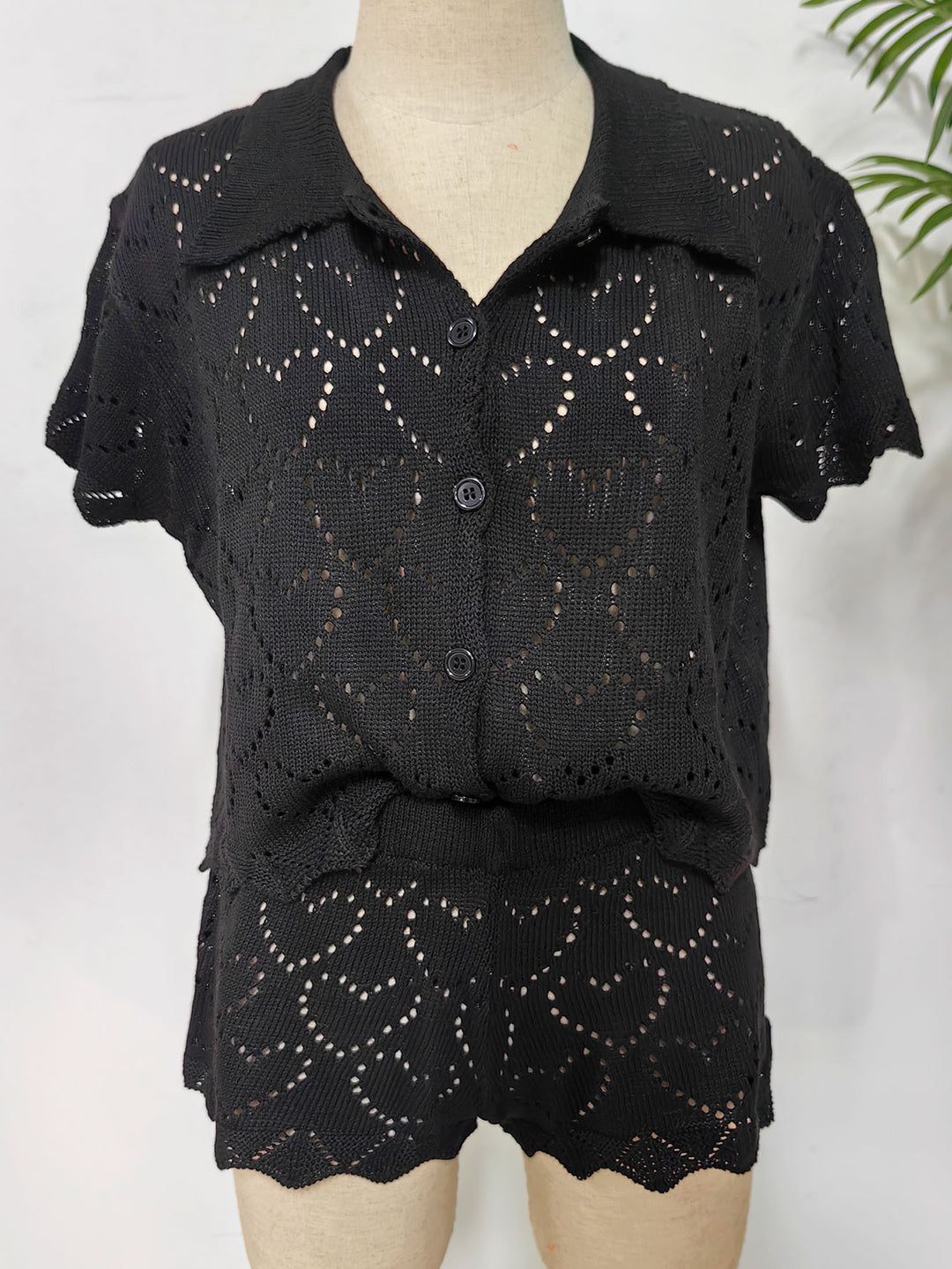 Damen luftiger Häkel-Cardigan mit modischem Lochmuster R&B