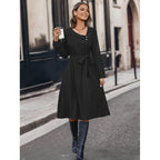 Damen Elegant geschnittenes Kleid mit Taillengürtel R&B