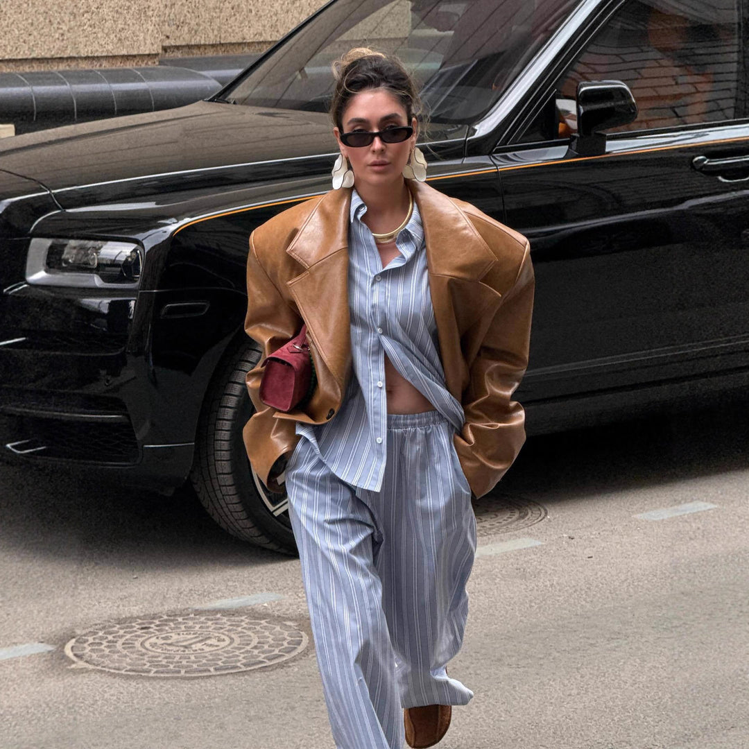 Damen Kunstlederjacke im oversized Stil mit strukturierten Details R&B