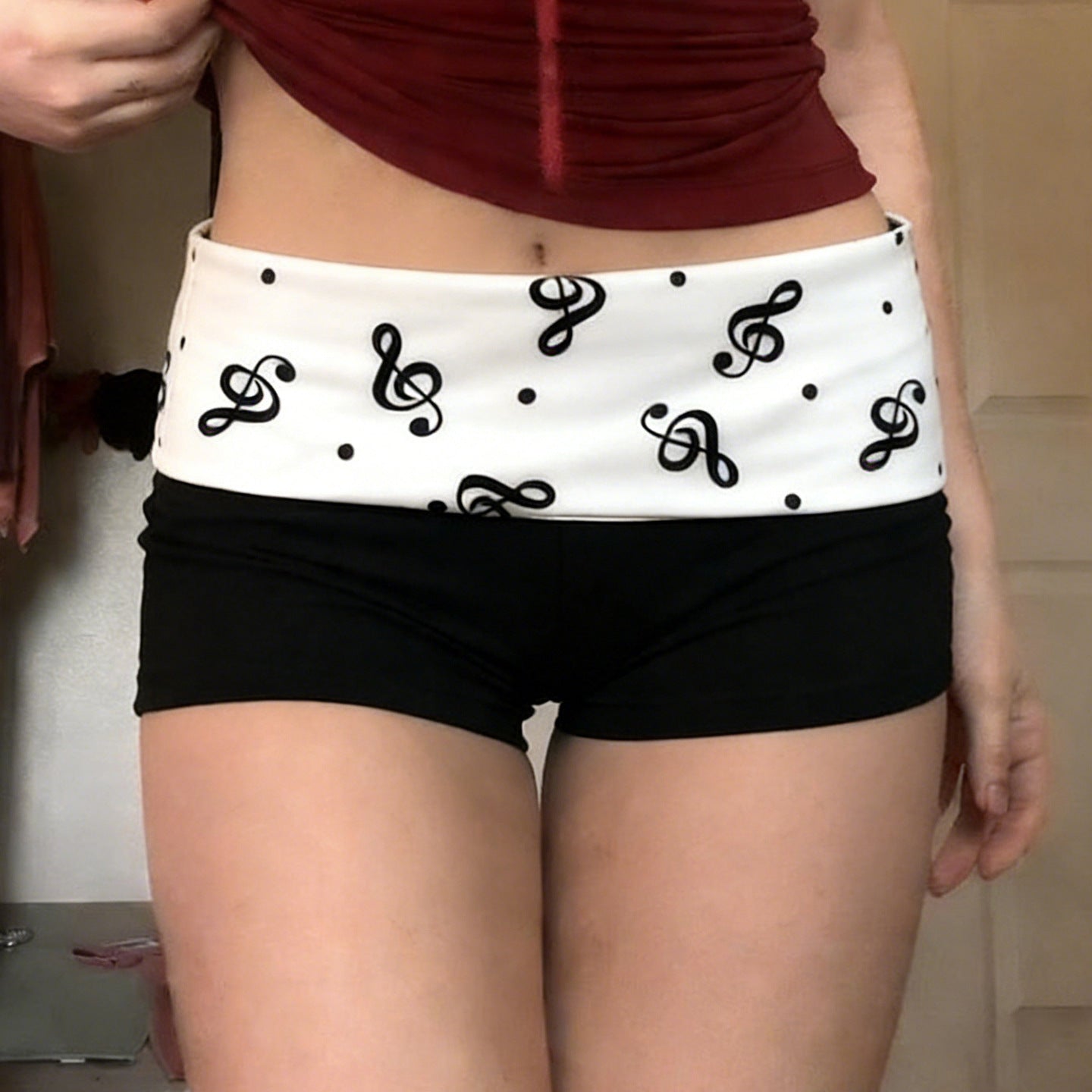 Damen Bade-Shorts mit verspieltem Notenmuster und bequemem Bund R&B