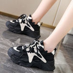 Damen Sportliche Sneakers mit dämpfender Sohlenkonstruktion und innovativem Design R&B