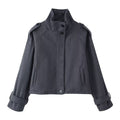 Damen nan kurze Wolljacke mit Stehkragen, Schulterklappen, verdeckter Knopfleiste und verstellbaren Manschetten R&B