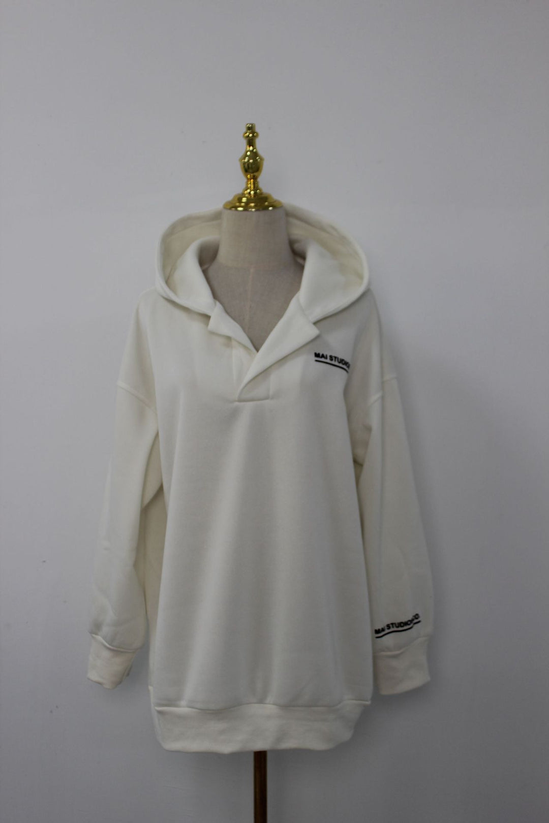 DamenOversized Sweater mit Eingrifftaschen und Kapuze R&B