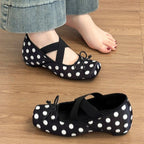 Damen verspielte Ballerinas mit hochwertiger Lochmusterapplikation R&B