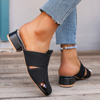 Damen offene Mules mit Blockabsatz und verzierten Riemen R&B
