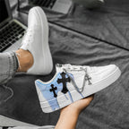 Damen Sneakers im modernen Design mit einzigartigem Ketten-Detail
