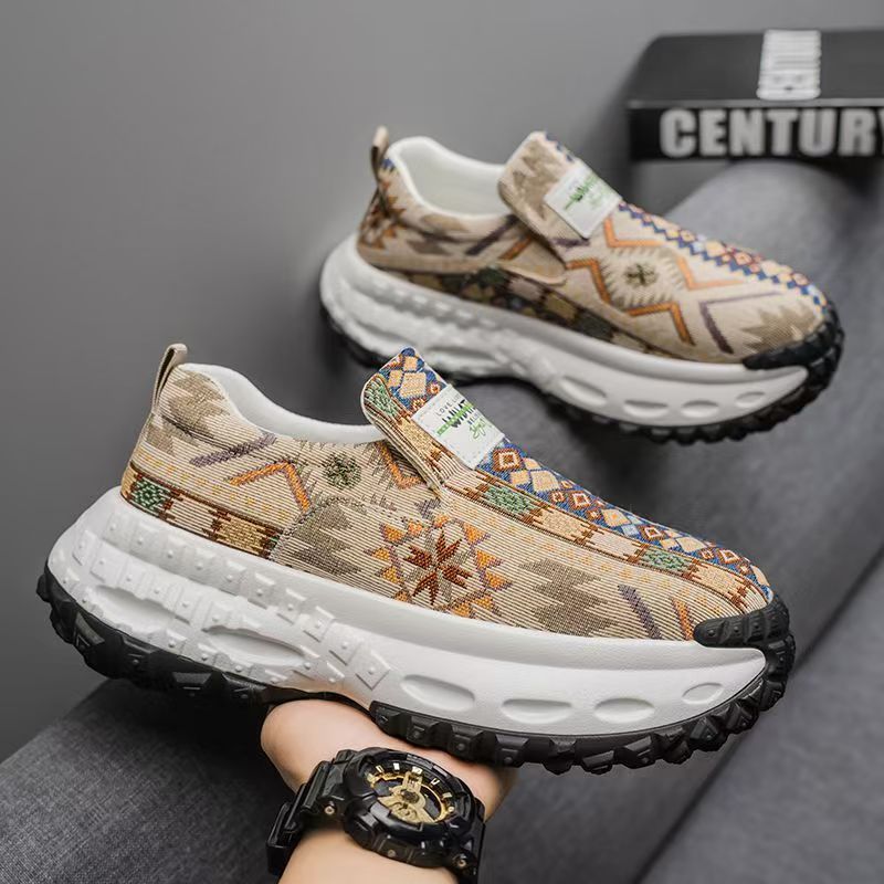 Damen Bequeme Slip-On Sneakers mit einzigartigem Muster R&B