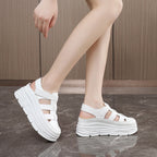 Damen Plattform-Sandalen mit verstellbarem Riemen und rutschfester Sohle R&B