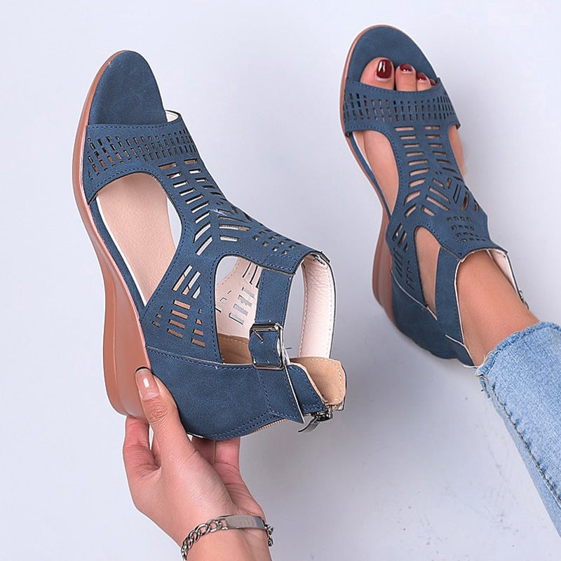 Damen Keil-Sandalen mit modischem Lochdesign und verstellbarem Riemen R&B