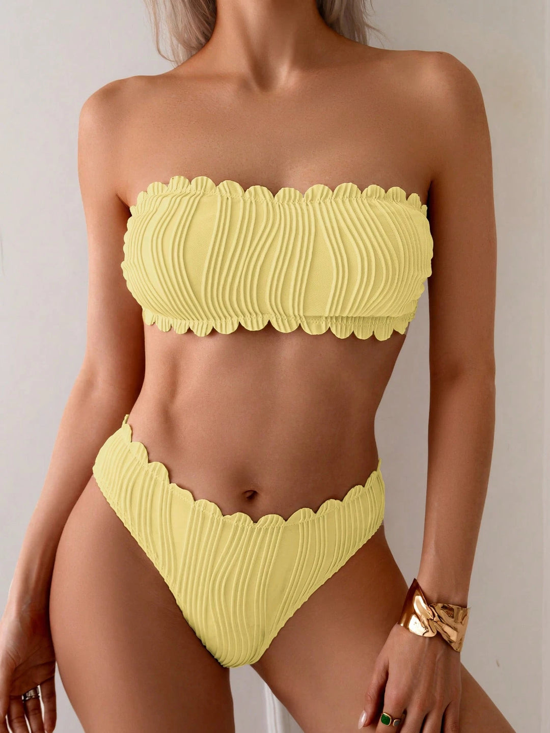 Damen Bandeau-Bikini mit modischem Wellenmuster R&B