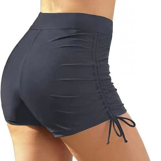 Damen Figurschmeichelnde Badeshorts mit Raffung und Seitenschnürung R&B