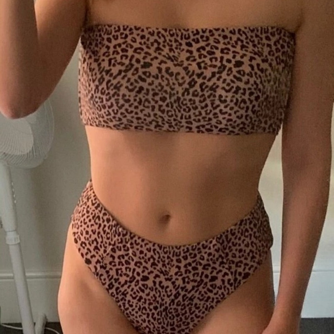 Damen Bandeau-Bikini mit hohem Beinausschnitt R&B