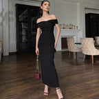 Damen Damenhaftes Maxi-Kleid mit off-shoulder Design und eleganten Knopfdetails R&B
