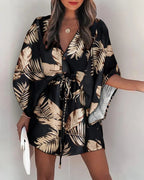 Damen angehendes Strandkleid mit eleganter Taillenbindung und einzigartigem Muster R&B