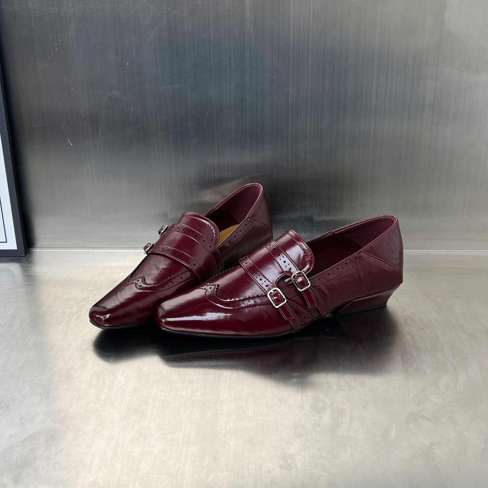 Damen elegante Slipper mit modischen Schnallen R&B
