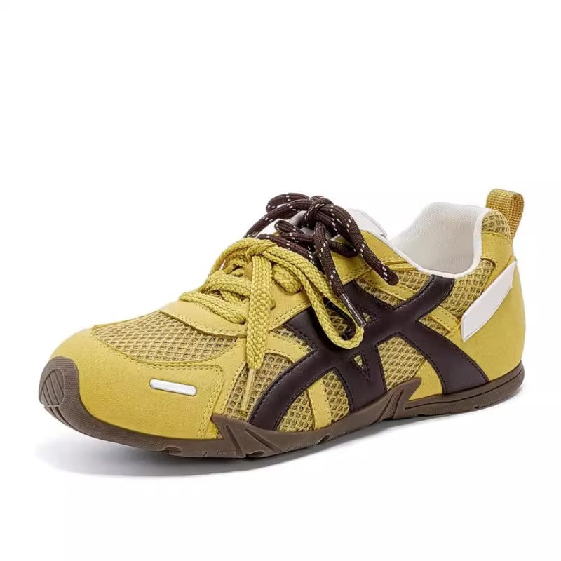 Damen Sportliche Sneakers mit atmungsaktiver Netzstruktur und reflektierenden Akzenten R&B