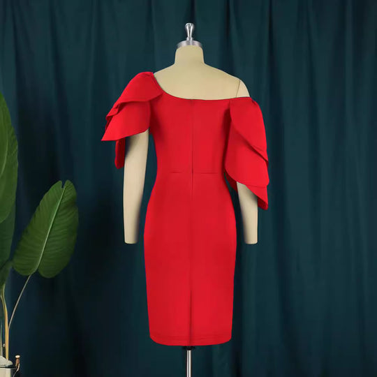 Damen figurbetontes Kleid mit asymmetrischen Rüschen R&B