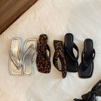 Damen trendige Zehentrenner-Sandalen mit elegantem Riemendesign R&B