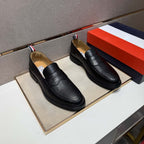Damen Elegante Mokassins mit modischem Zierdetail aus hochwertigem Leder R&B