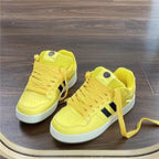 Damen Stylish Sneaker in frischem Design mit innovativem Schnürsystem