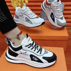 Damen Sportliche Sneakers mit effizienter Polsterung und atmungsaktiver Struktur