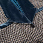 Damen eleganter langärmliger Mantel mit samtigen Akzenten R&B