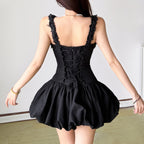 Damen Minikleid mit floralem Spitzenoberteil und voluminösem Rock R&B
