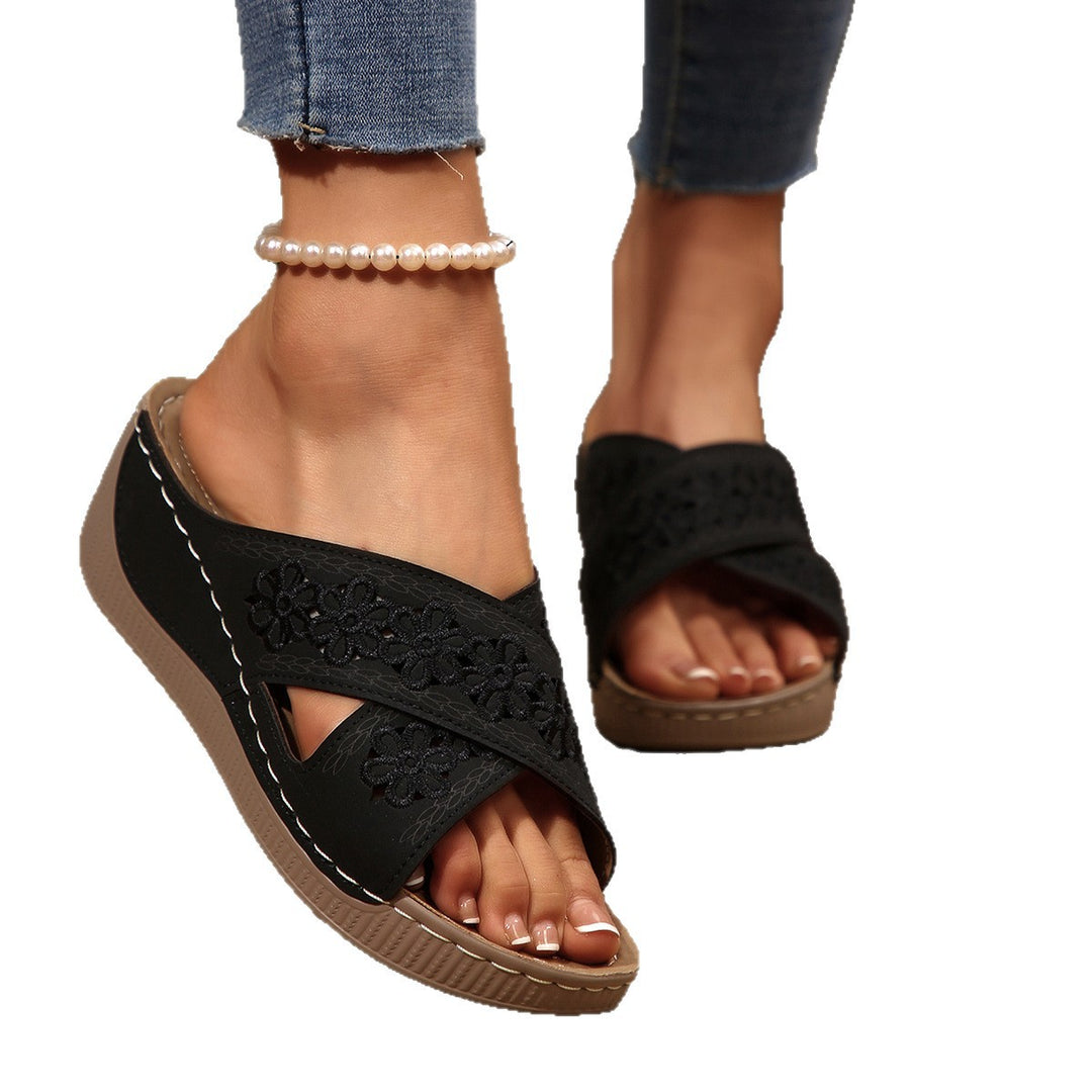 Damen Komfortable Plattformsandalen mit floralem Design R&B