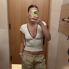 Damen Elegantes V-Ausschnitt Oberteil mit Rüschen und Punkten R&B