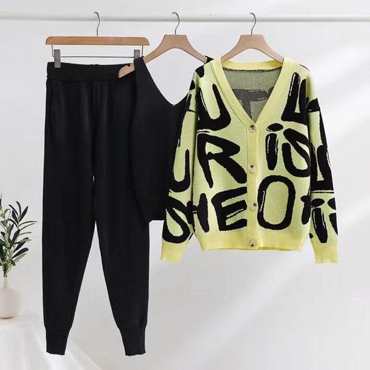Damen gemütliches Strick-Loungewear-Set mit Dekorativem Schriftzug R&B