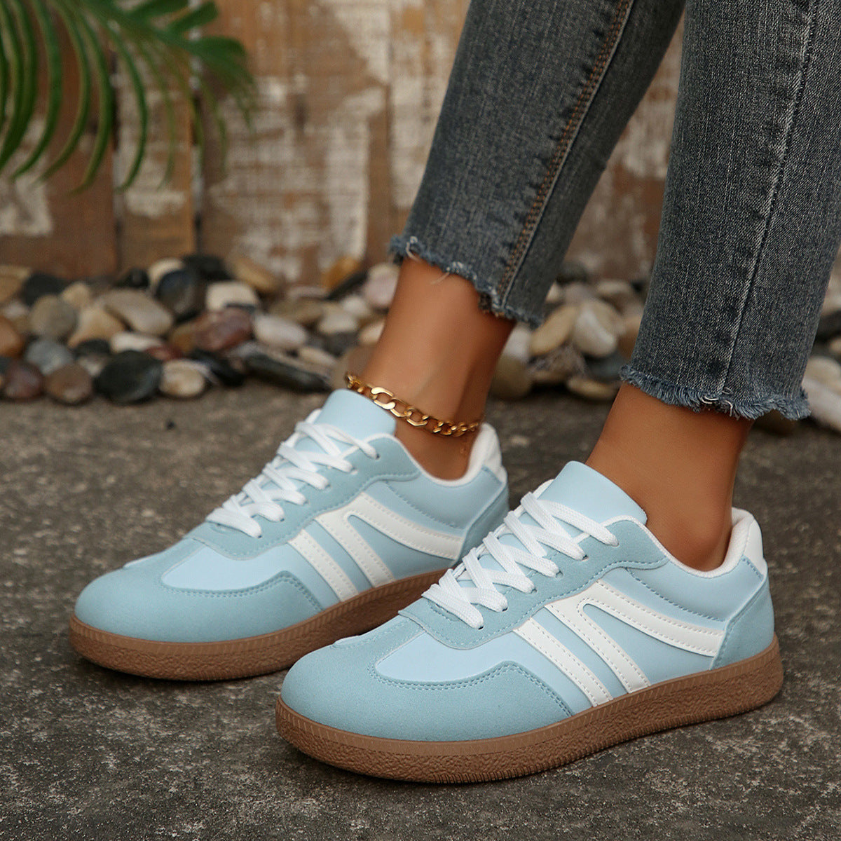 Damen Sportliche Freizeit-Sneaker mit klassischer Silhouette und atmungsaktiver Oberfläche R&B