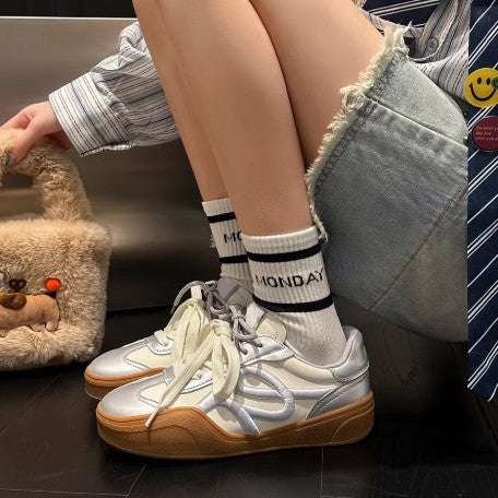 Damen modische Sneaker mit glänzenden Akzenten R&B