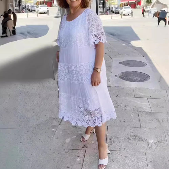 Damen nan Midikleid mit Spitzenstufen, Plissee‑Einsätzen und kurzen Trompetenärmeln R&B