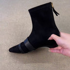Damen Ankle Boots mit modischem Schnitt und elegantem Riemendetail