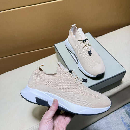 Damen Sportliche Sneakers mit innovativer Schnürtechnologie und atmungsaktivem Obermaterial von R&B