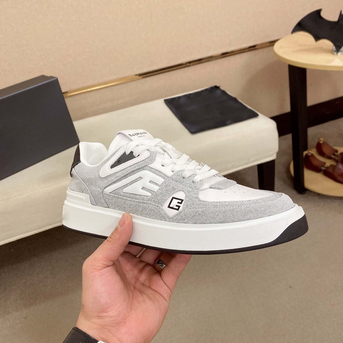 Damen Lifestyle Sneakers mit atmungsaktiver Mesh-Oberfläche und rutschfester Laufsohle R&B