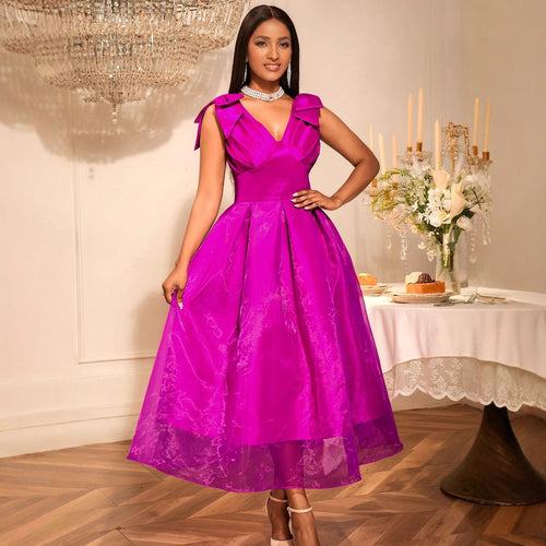 Damen Elegantes Abendkleid mit voluminösen Rüschen und tiefem V-Ausschnitt R&B