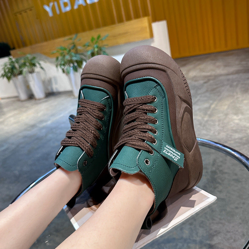 Damen Urbanes High-Top Sneaker Design mit rutschfester Sohle R&B