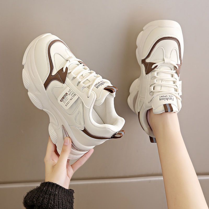 Damen Sportliche Chunky Sneakers mit atmungsaktiver Mesh-Oberfläche und dämpfender Sohle